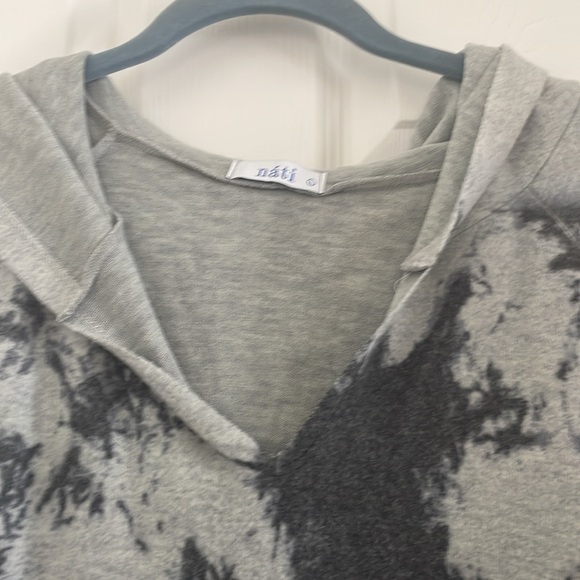 Nati Kangaroo Pocket Sweater tunic - Picture 5 of 10